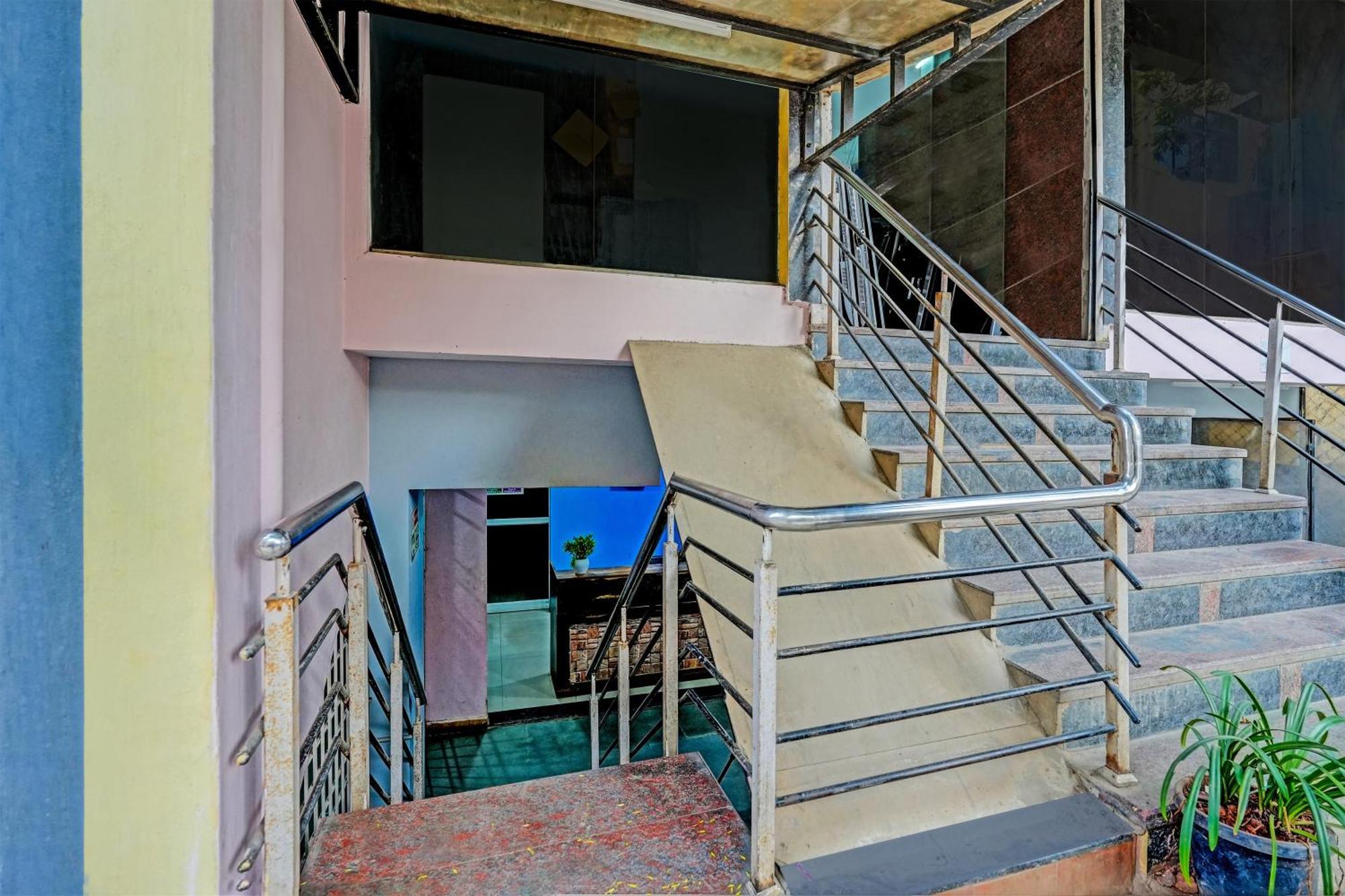 Hotel O Skylark Service Apartment Bangalore Bagian luar foto